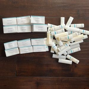 Neutropenia Hotel Toiletries lot